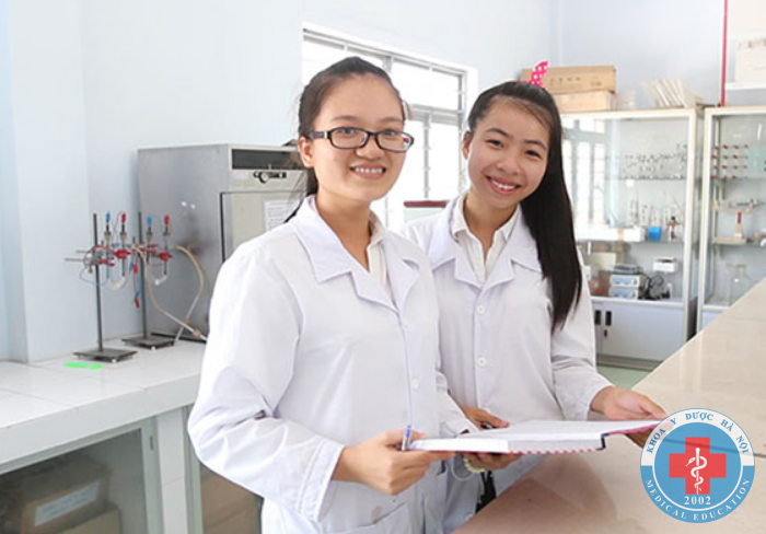 Đăng ký học ngành dược