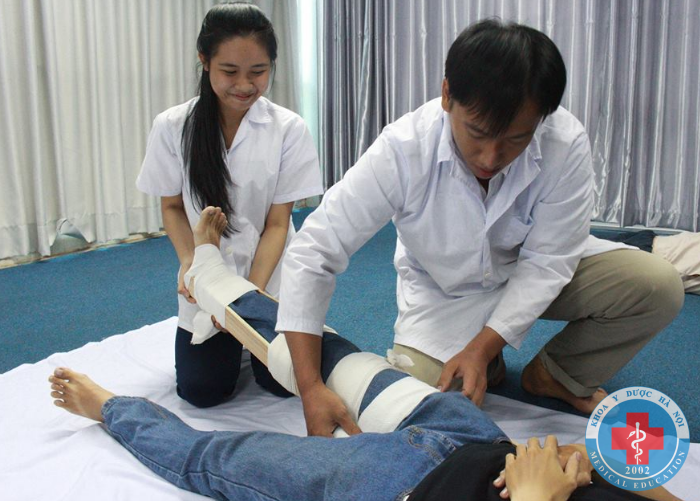 Sinh viên điều dưỡng